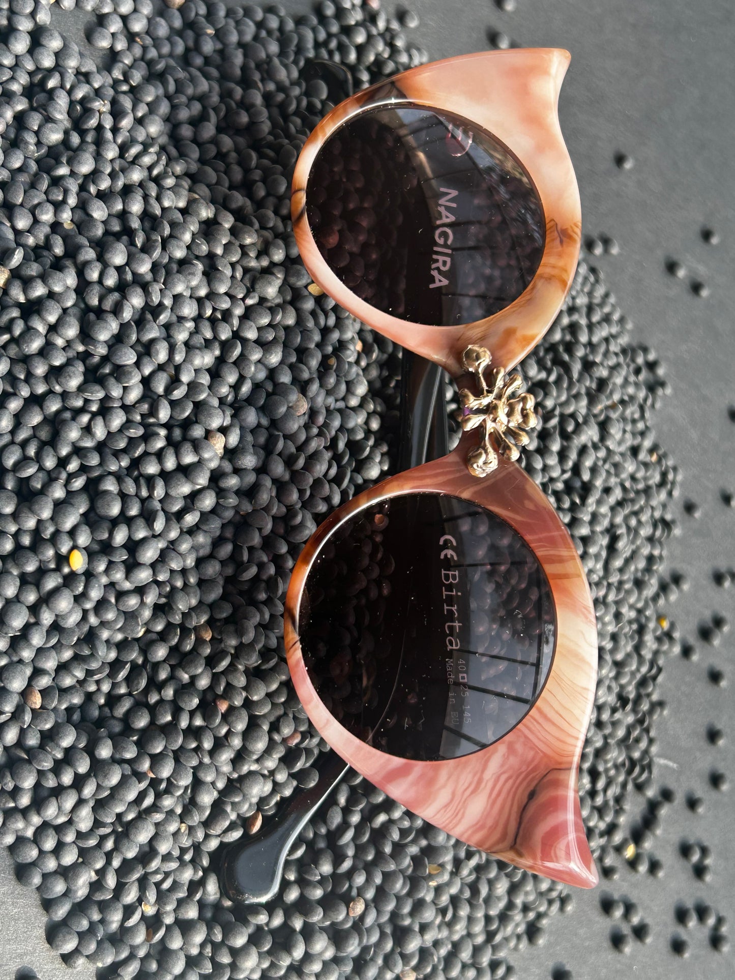 Birta bejeweled pink