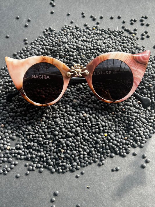 Birta bejeweled pink