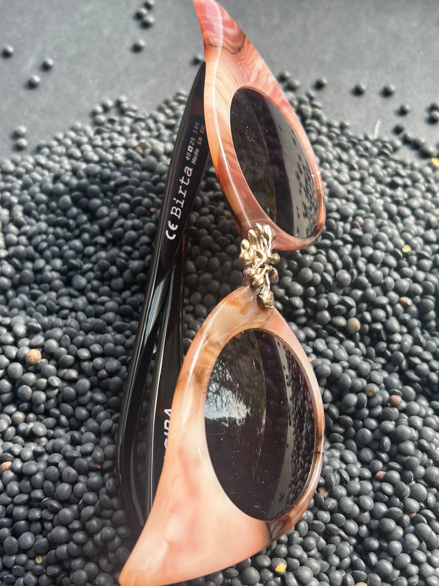 Birta bejeweled pink